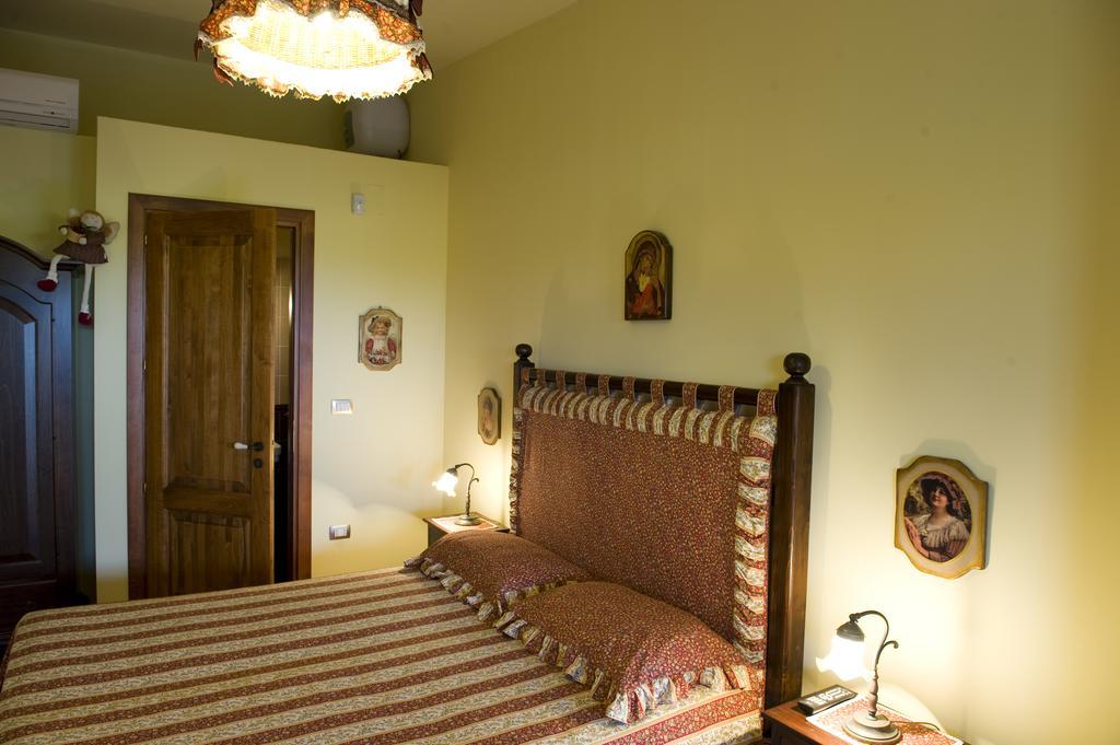 Le Querce Di Mamre Villa Manfredonia Luaran gambar